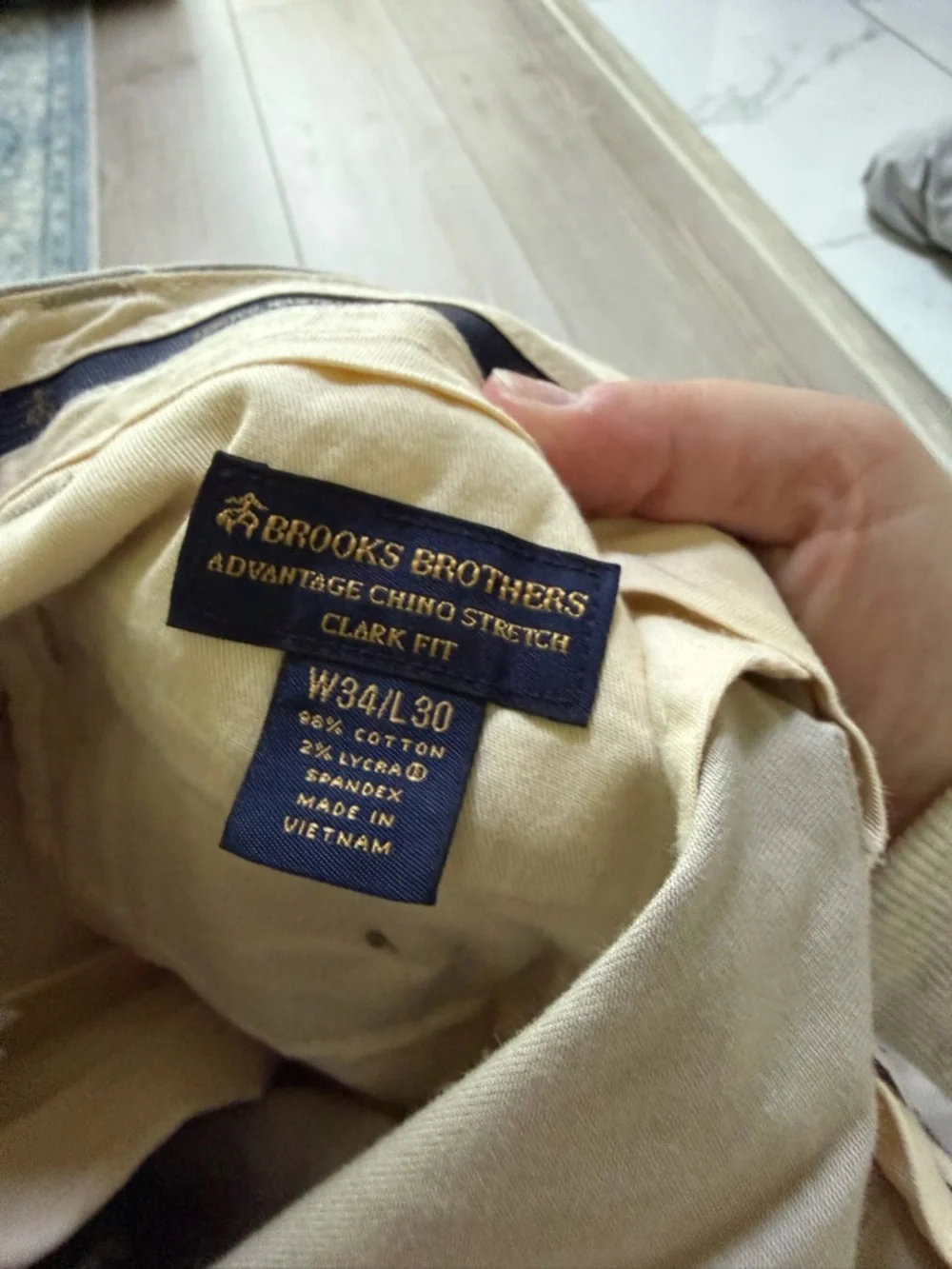 Brooks Brothers Regular Fit Cotton Advantage Chino® Pants in Stone preppy khakis - Picture 5 of 7